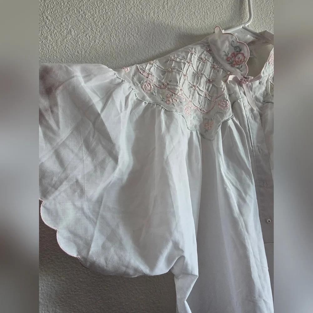 Gilligan & O'Malley White Pajama Top Short Sleeves